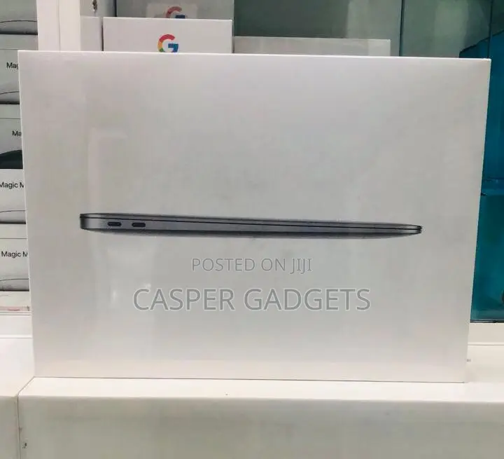 New Laptop Apple MacBook Air 8GB Apple M1 SSD 256GB