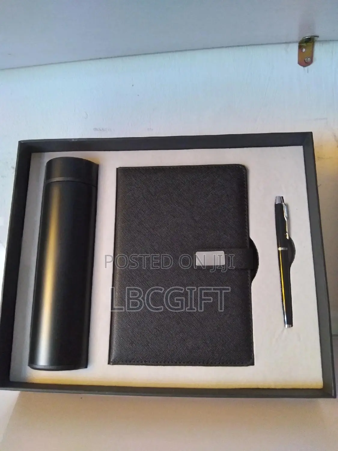 Executive 3 in 1 Set of Notepad, Pen Flask (Wholesales Only)