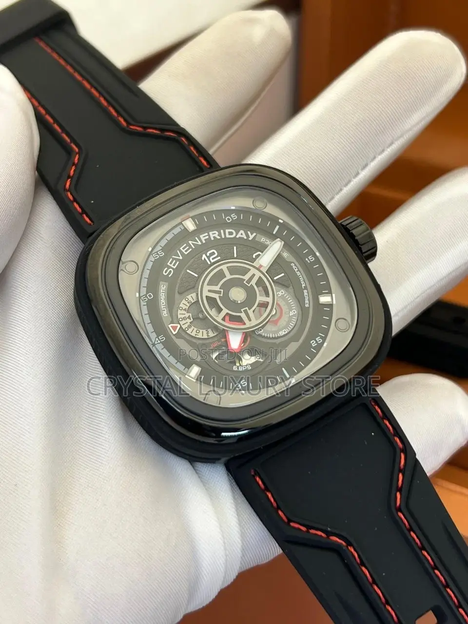 Sevenfriday Luxury Leather Strap Wrist Watches