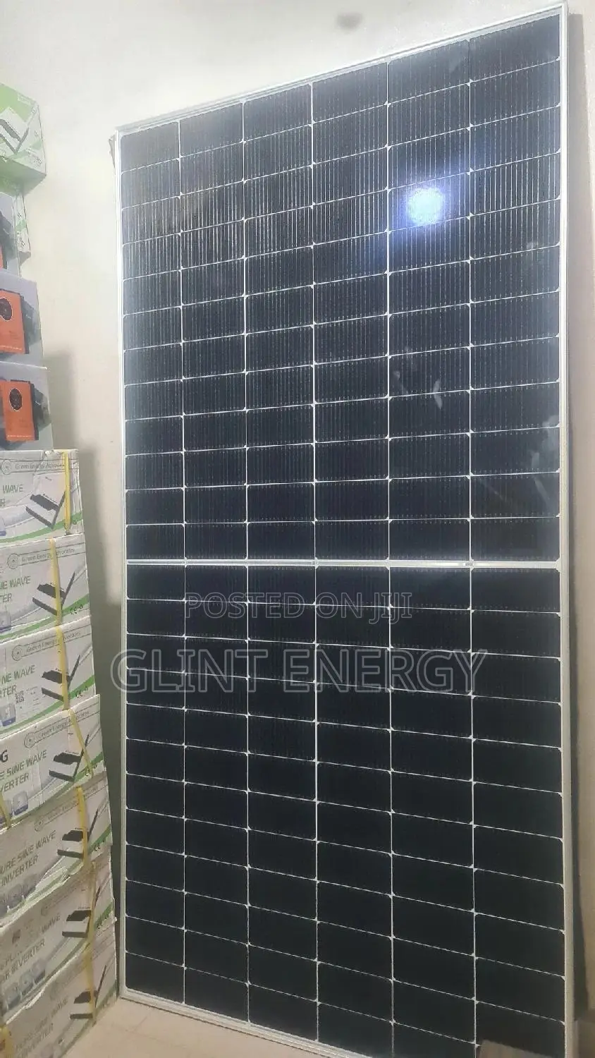 558w Jinko Monocrystalline Panels
