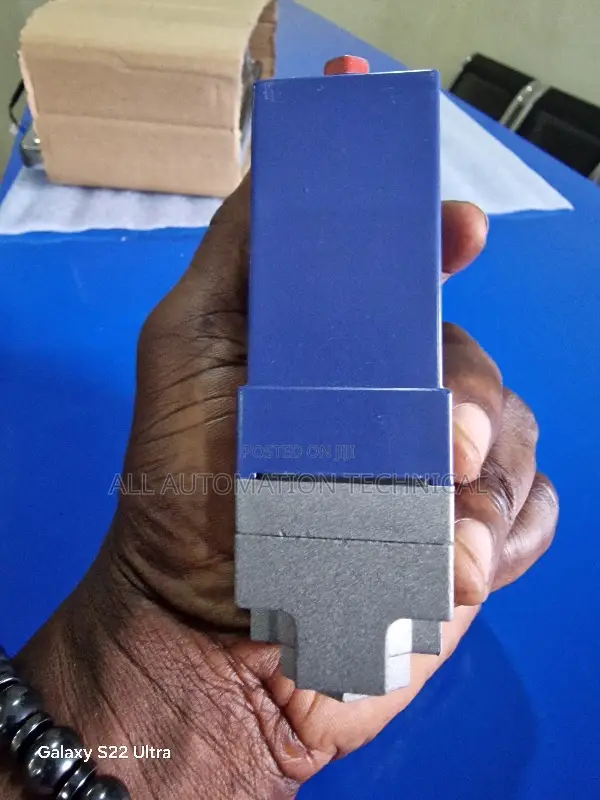 Pressure Switch 074945 XML-A020A2S12 Telemecanique 20bar