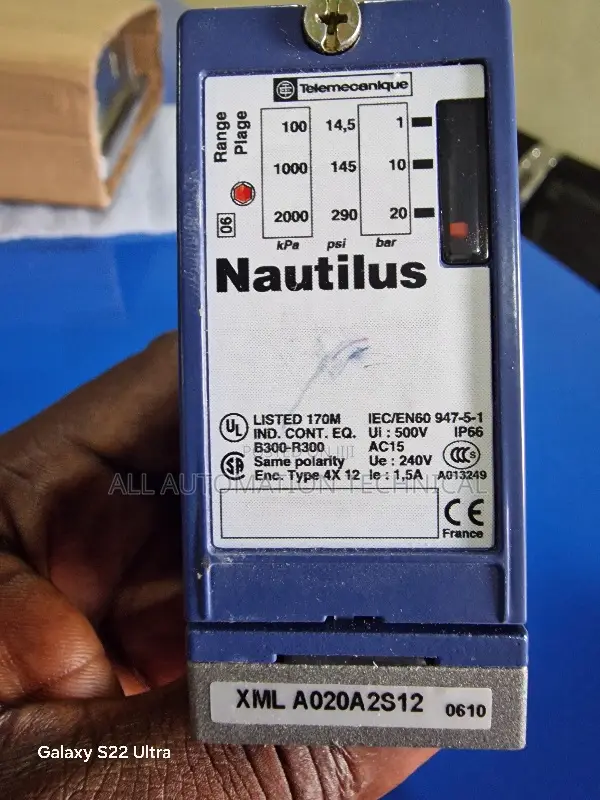 Pressure Switch 074945 XML-A020A2S12 Telemecanique 20bar