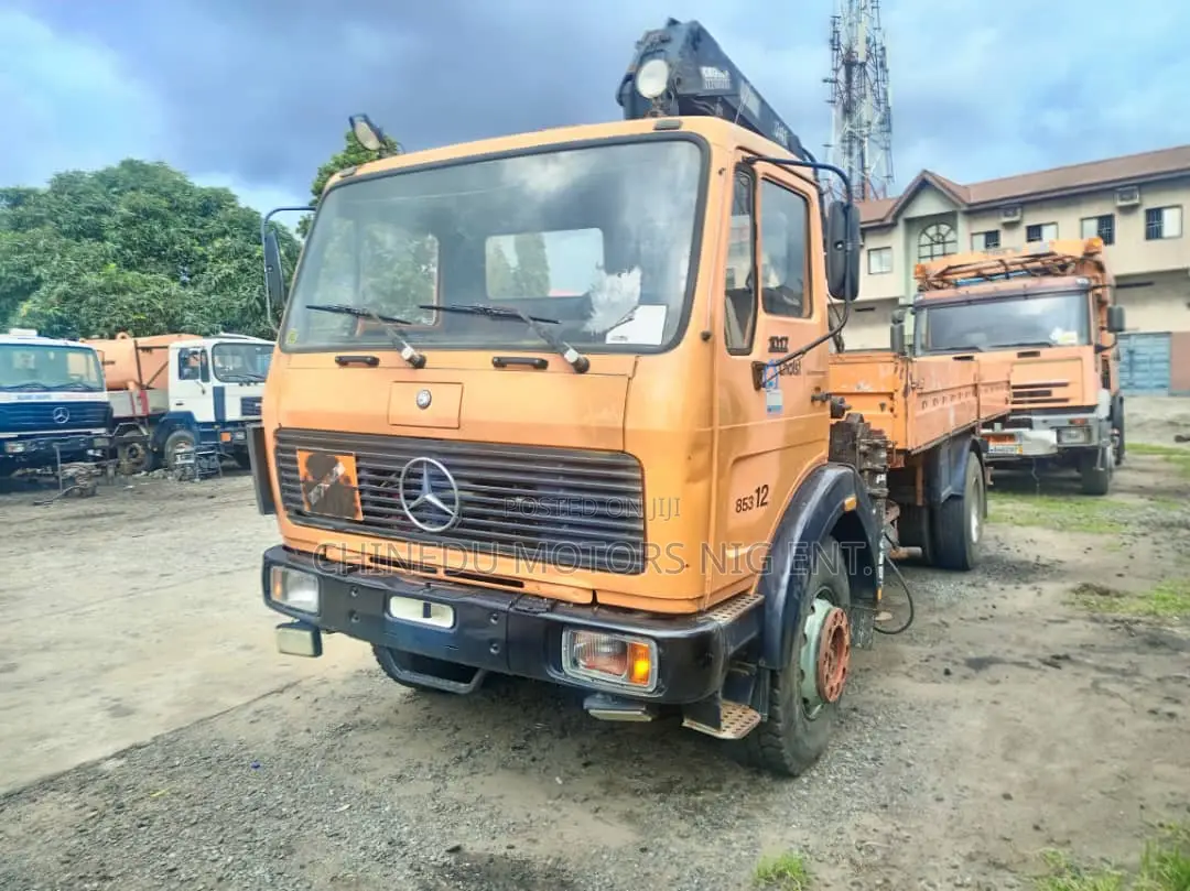 Mercedez1017 Hyaib Truck 6tons