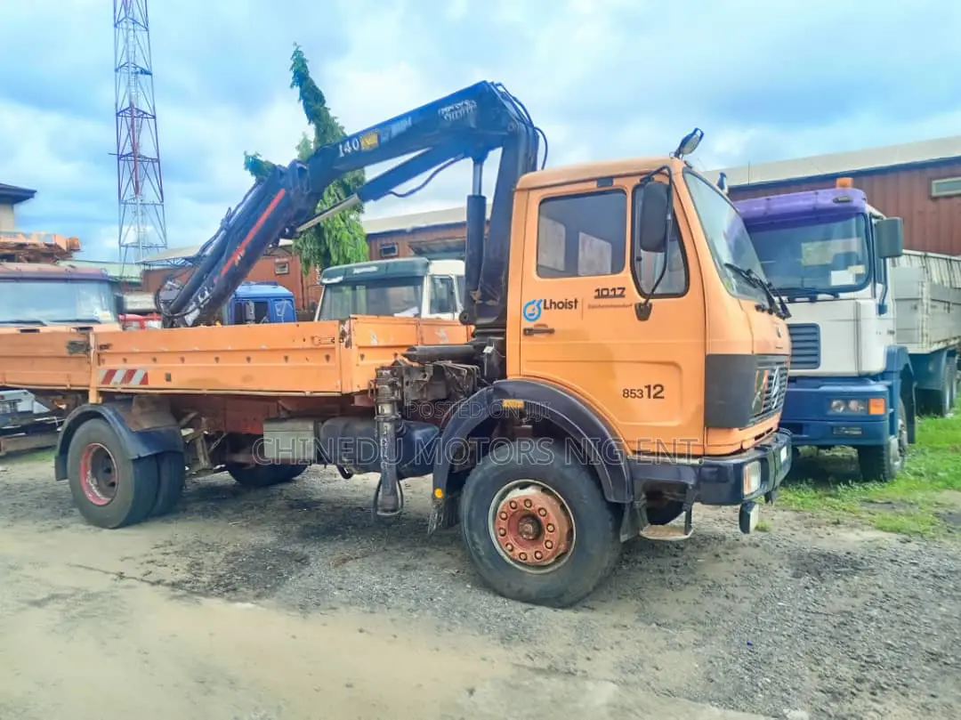 Mercedez1017 Hyaib Truck 6tons