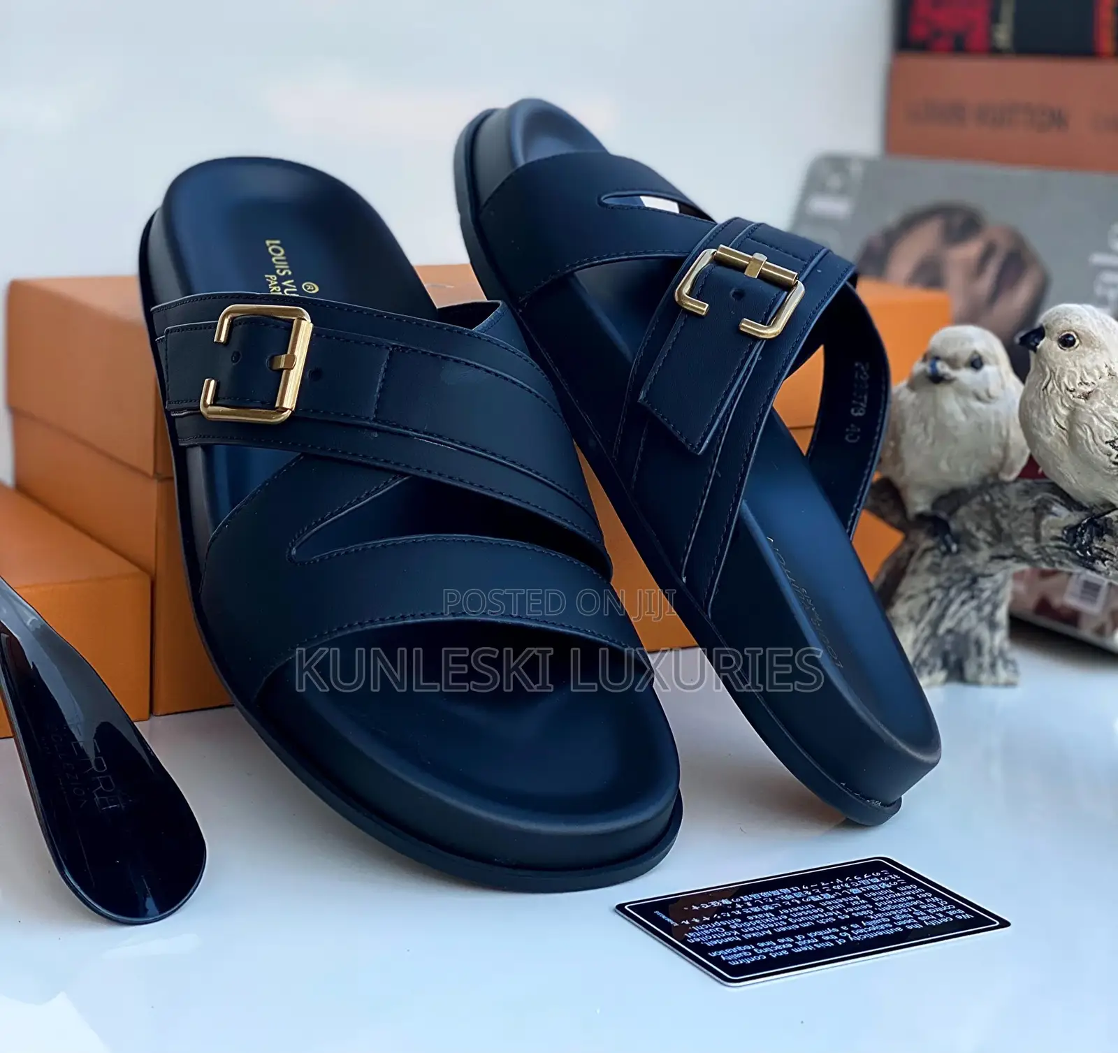 Original Louis Vuitton Men Leather Slippers
