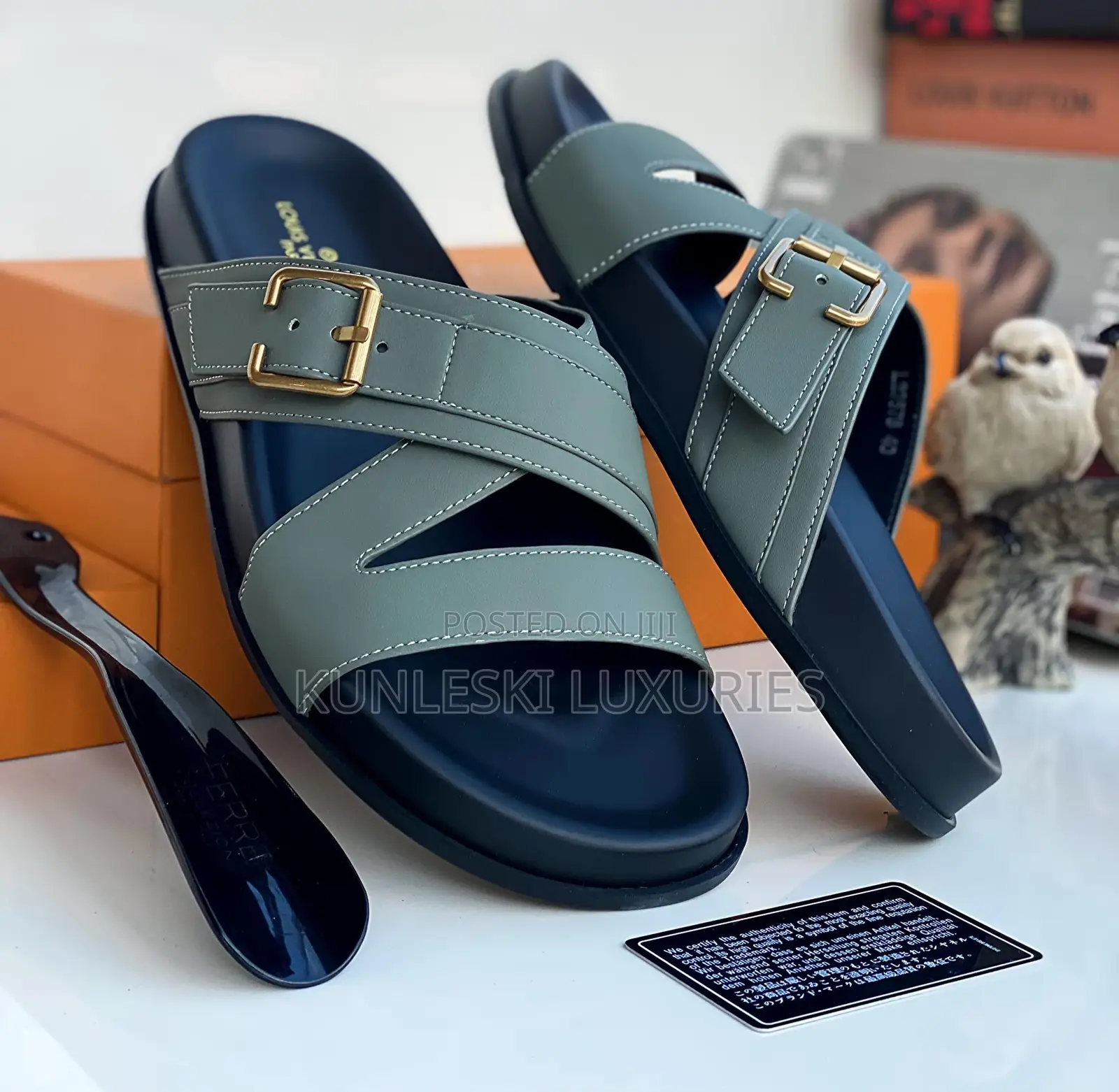 Original Louis Vuitton Men Leather Slippers