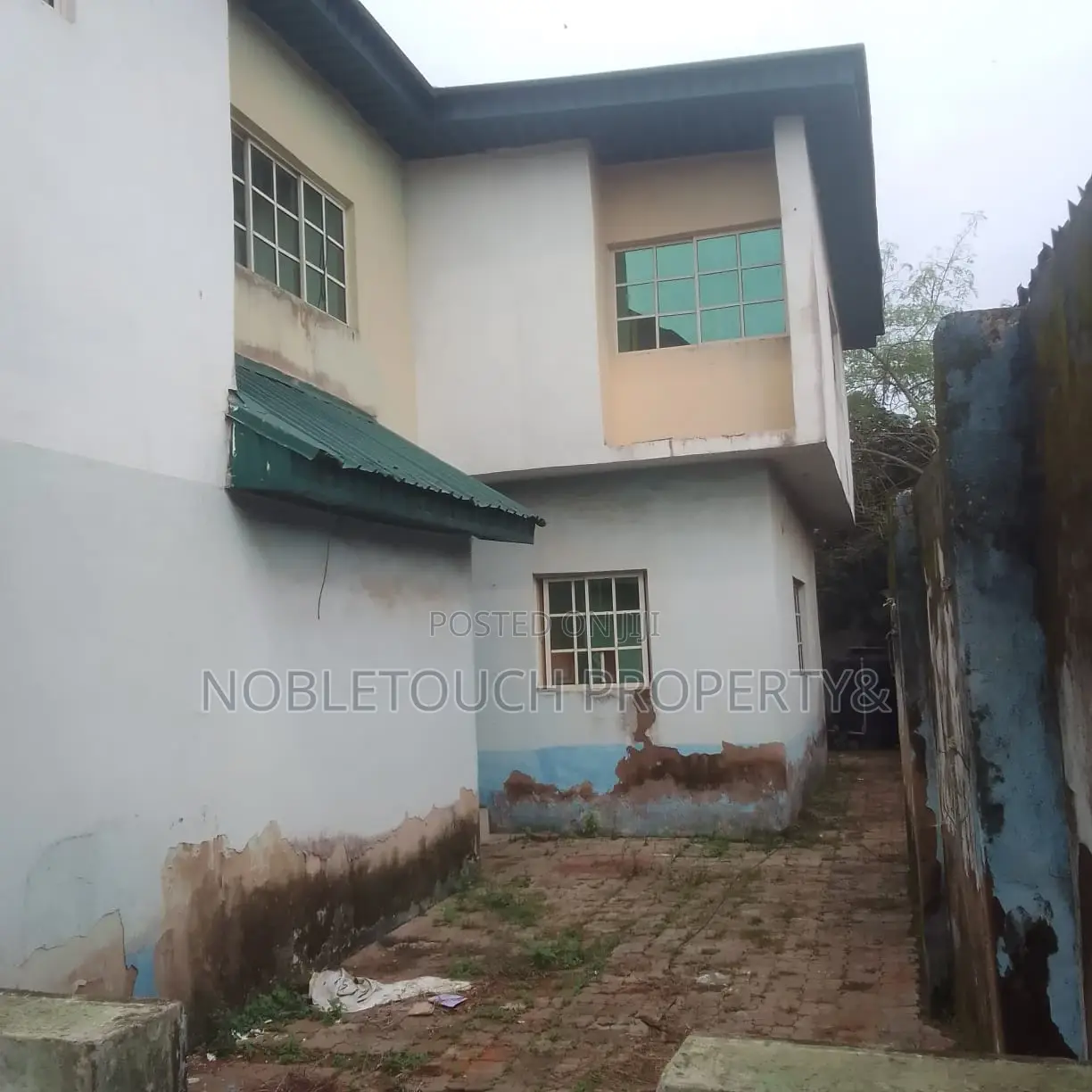 4bdrm Duplex in Ajuwon Ogun State, Ifo for sale