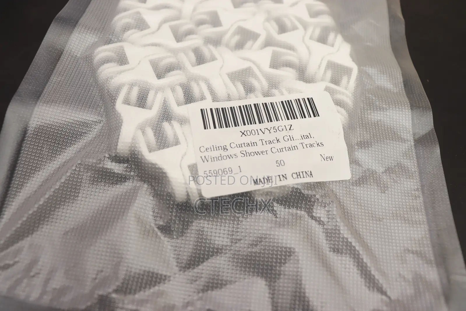 50 PCS Plastic White Curtain Track Glider Hooks