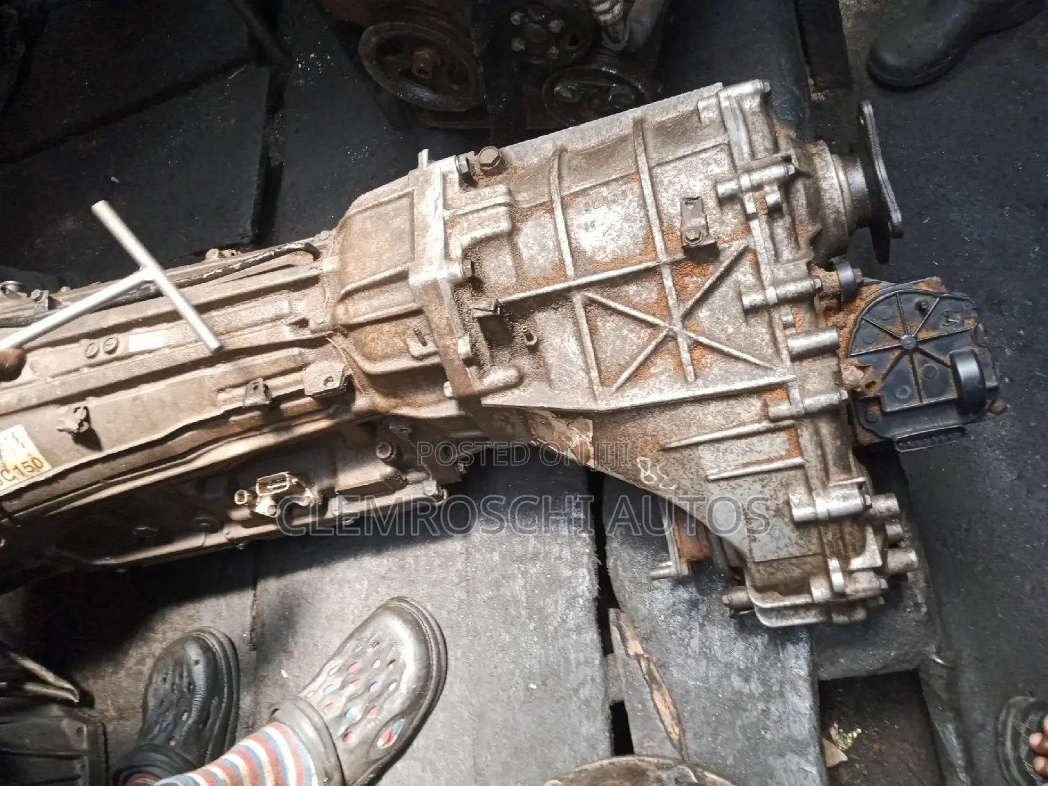 High Quality Certified Neat Fairly Used Gearbox Tundra 17pin
