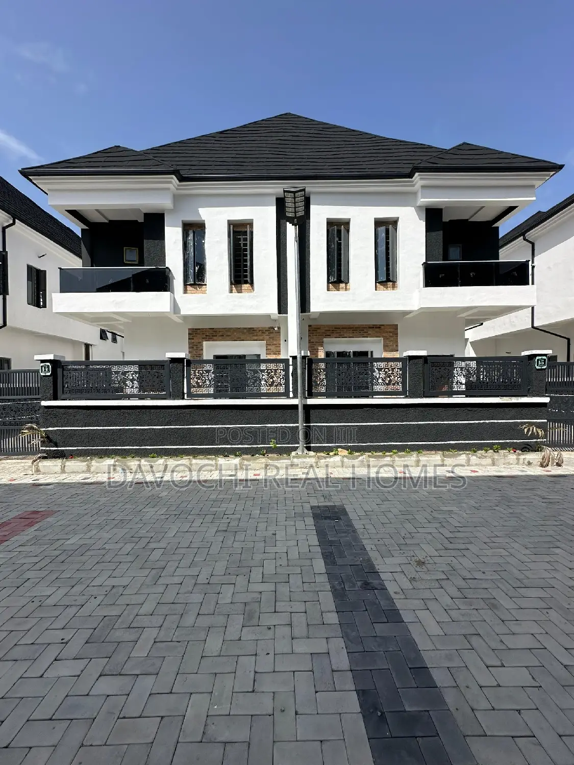 4bdrm Duplex in Ologolo Estate, Lekki for rent