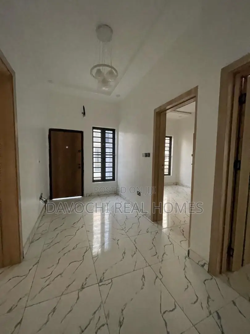 4bdrm Duplex in Ologolo Estate, Lekki for rent