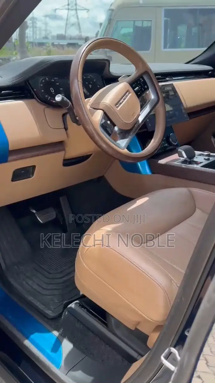 Land Rover Range Rover Vogue 2023 Blue