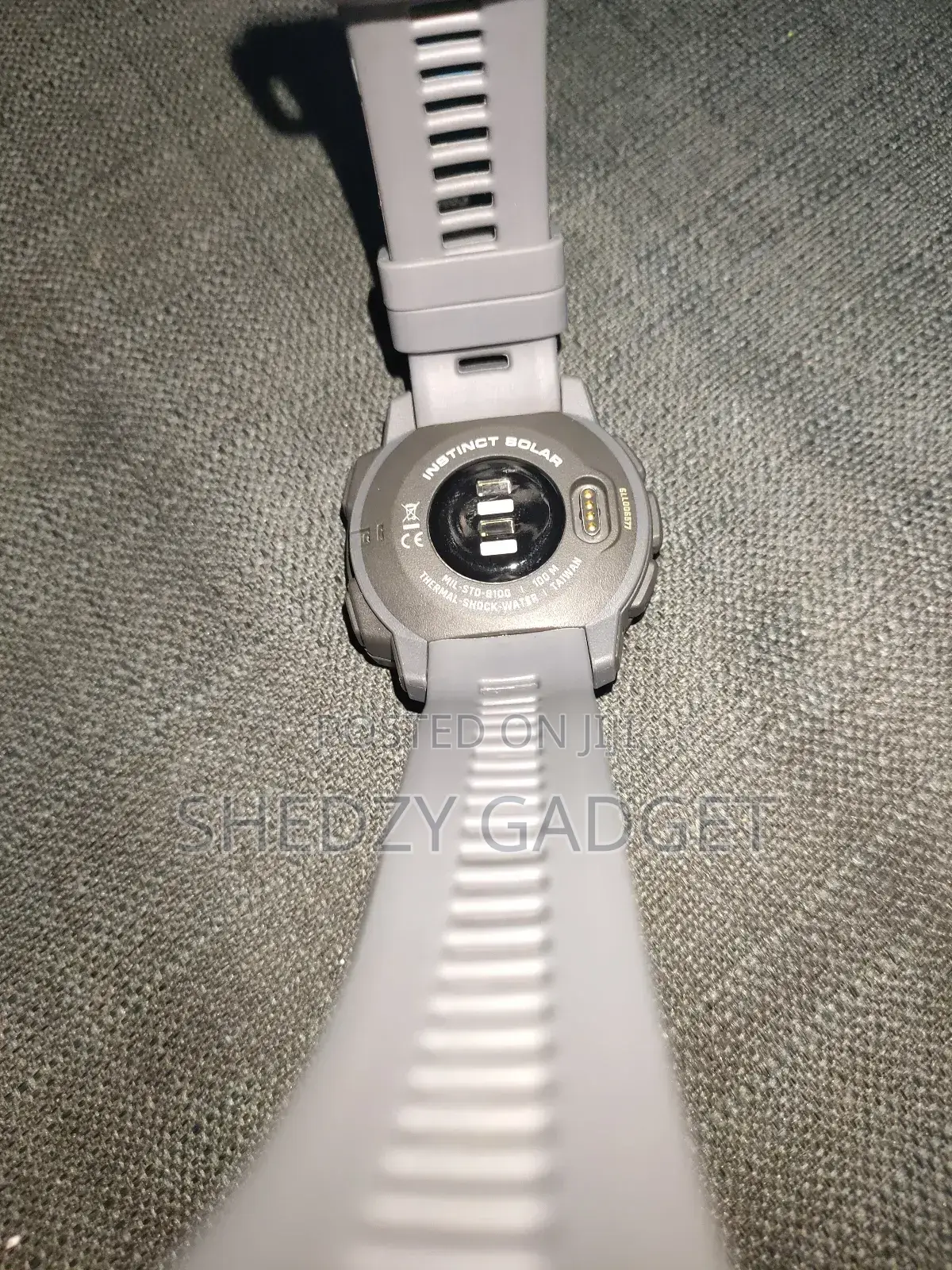 Garmin Instinct Solar Surf, Rugged Outdoor Smartwatch