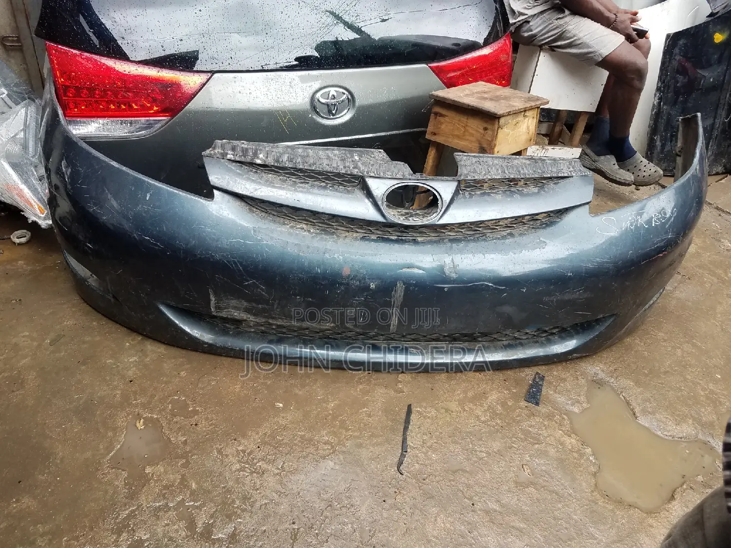 Front Bumper With Grill for Toyota Sienna