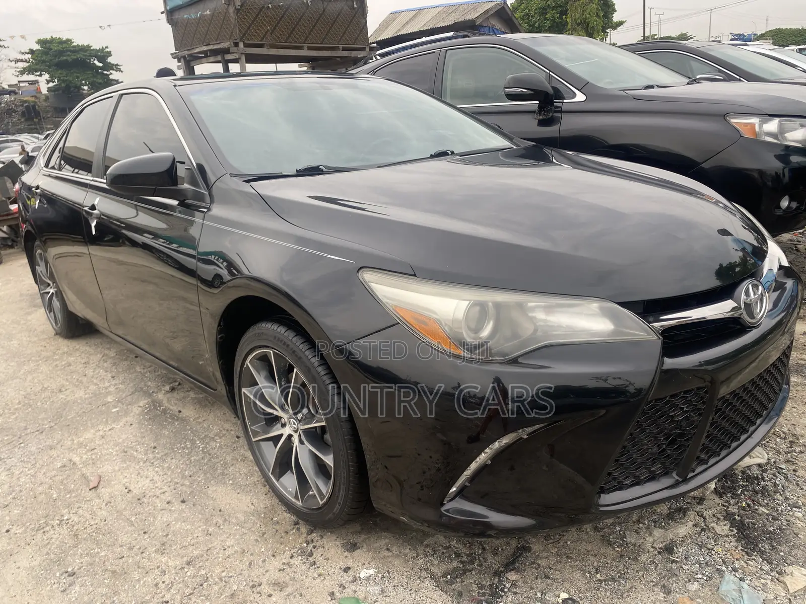 Toyota Camry 2016 Black