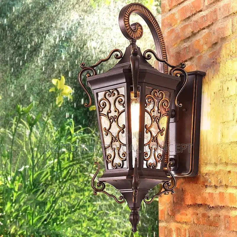 Italian Outdoor Wall Lamp