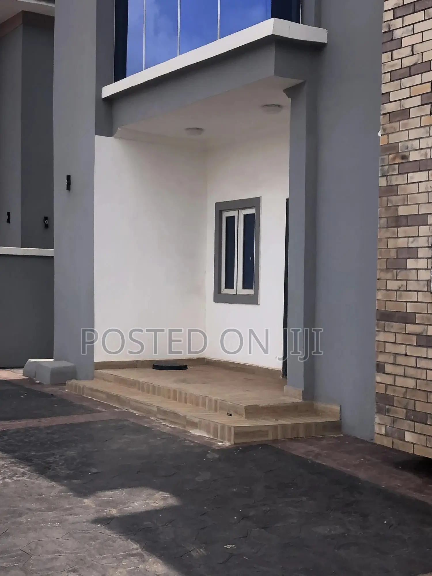 Furnished 5bdrm Duplex in Bricks, Enugu for sale