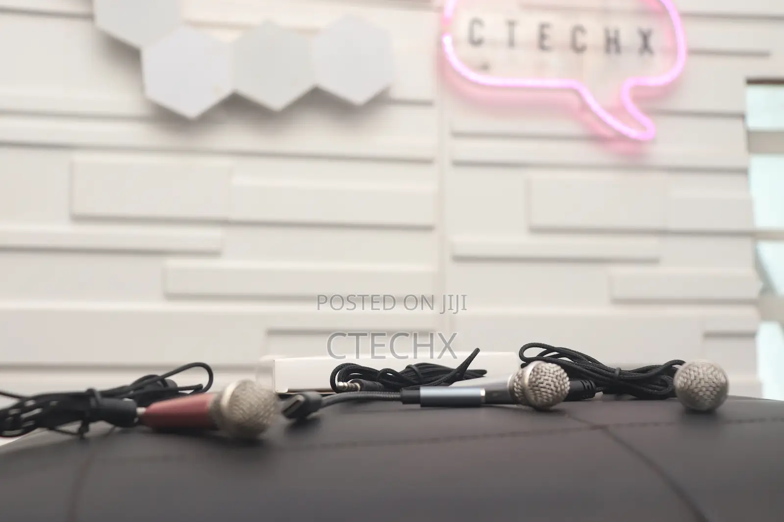 Mini Handheld Condenser Microphone for Voice Recording, Chat