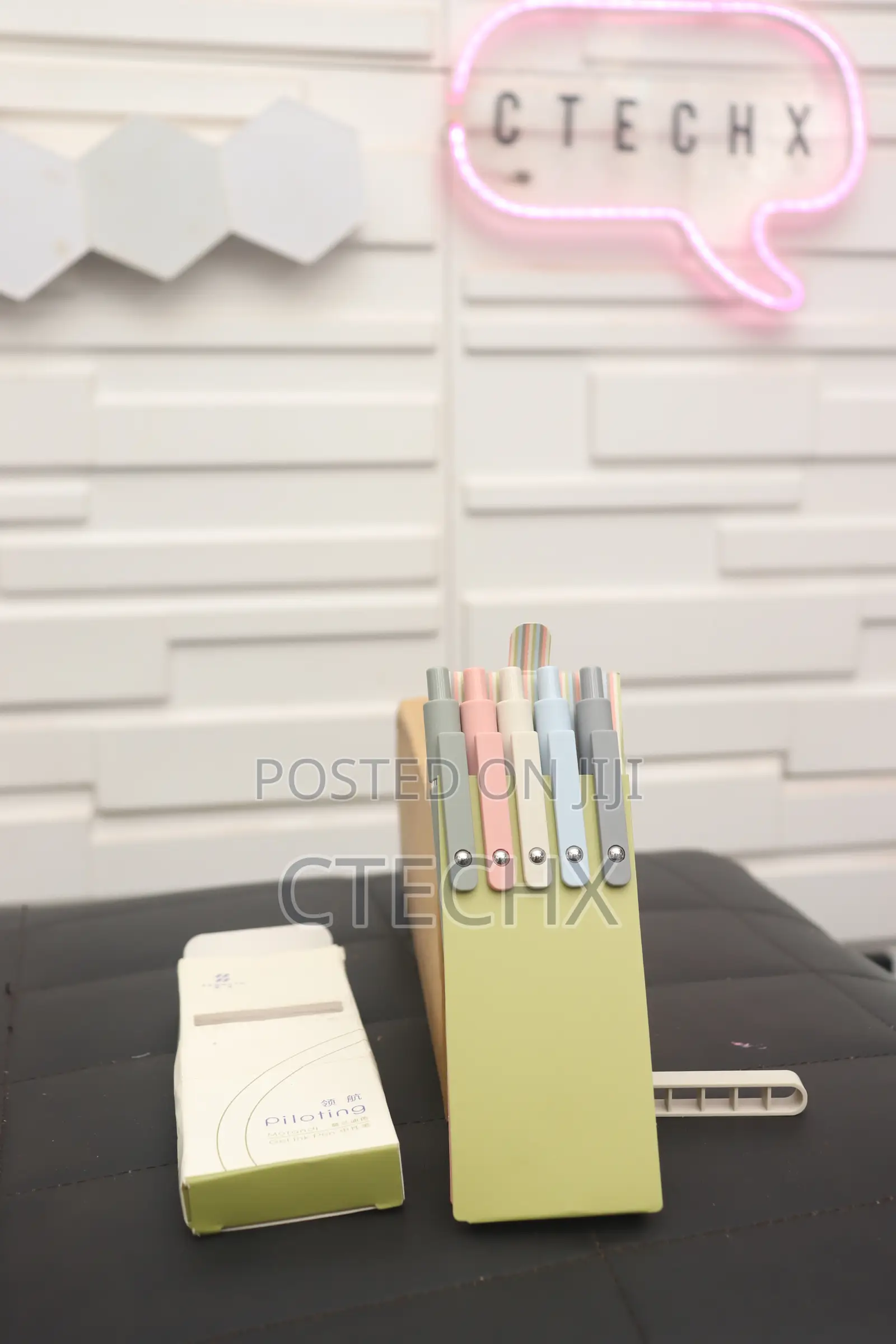 5 Piece Gel Pen Set for Writing