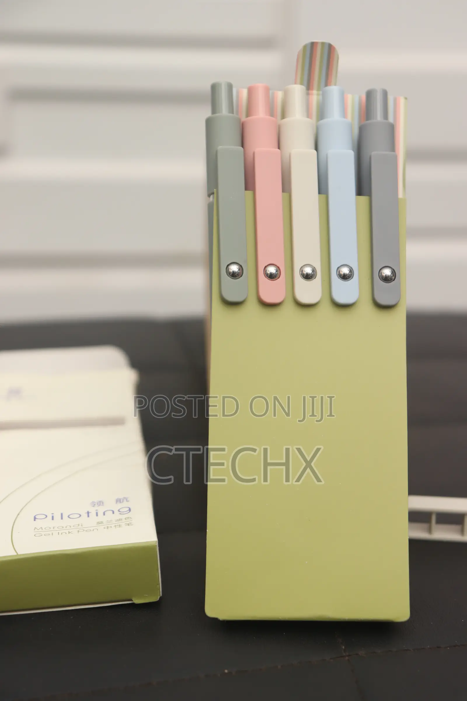 5 Piece Gel Pen Set for Writing