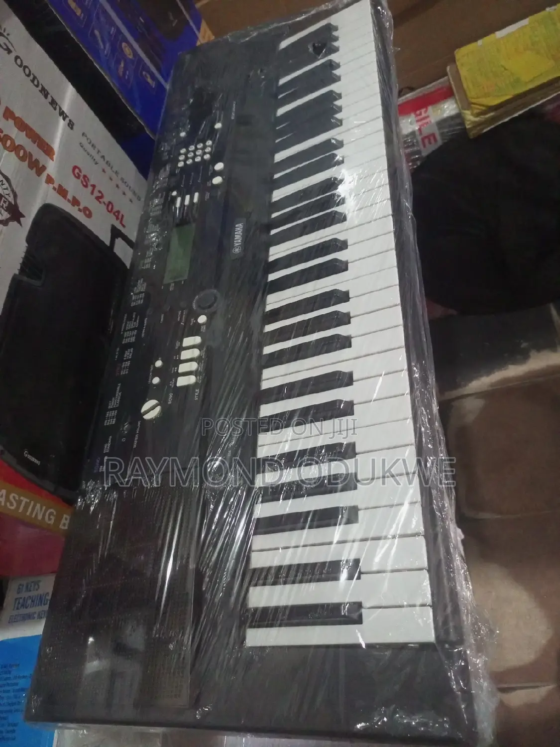 Yamaha London Used Standard 61keys Keyboard Piano