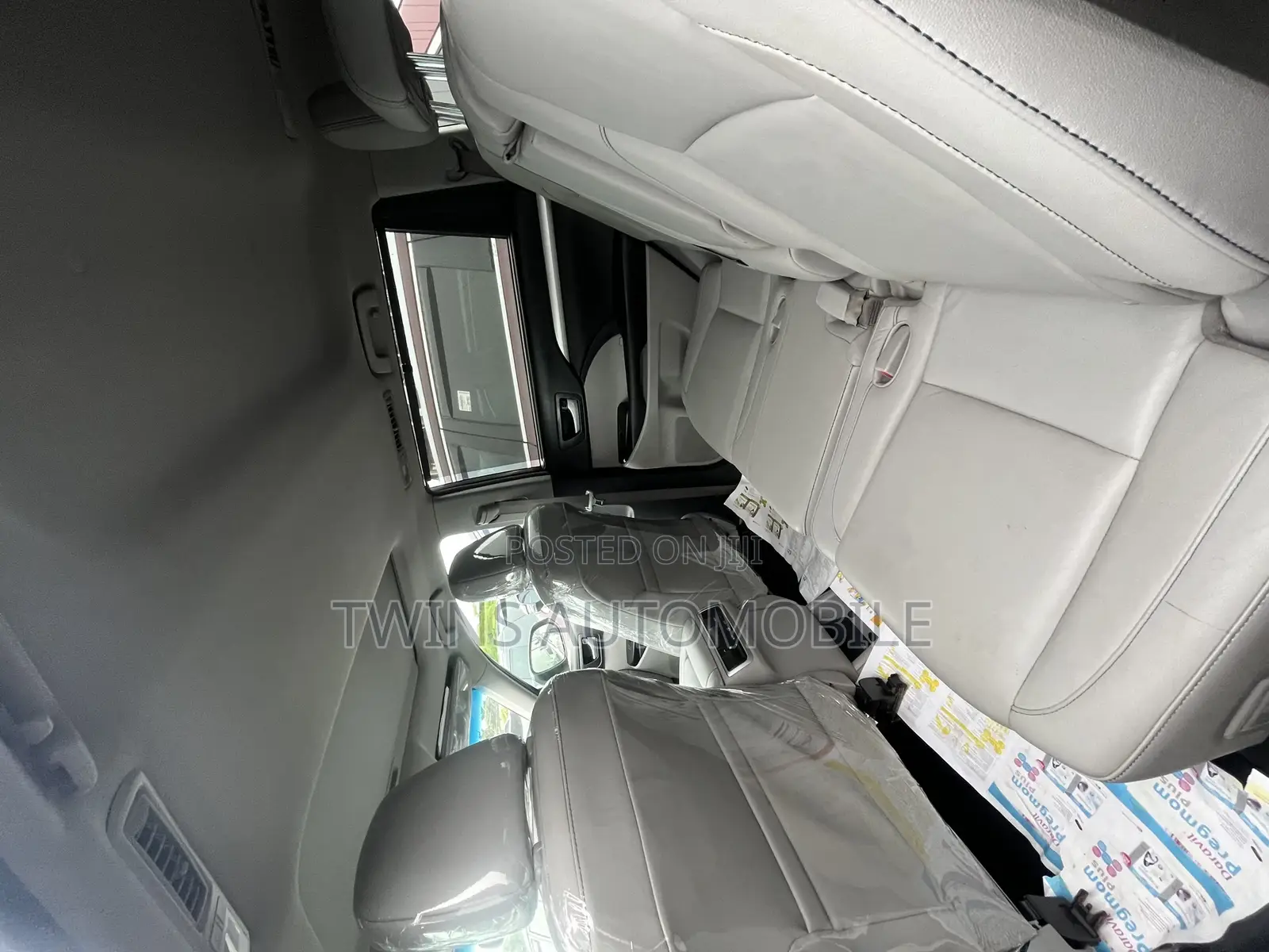 Toyota Highlander XLE V6 4x4 (3.5L 6cyl 6A) 2016 Gray