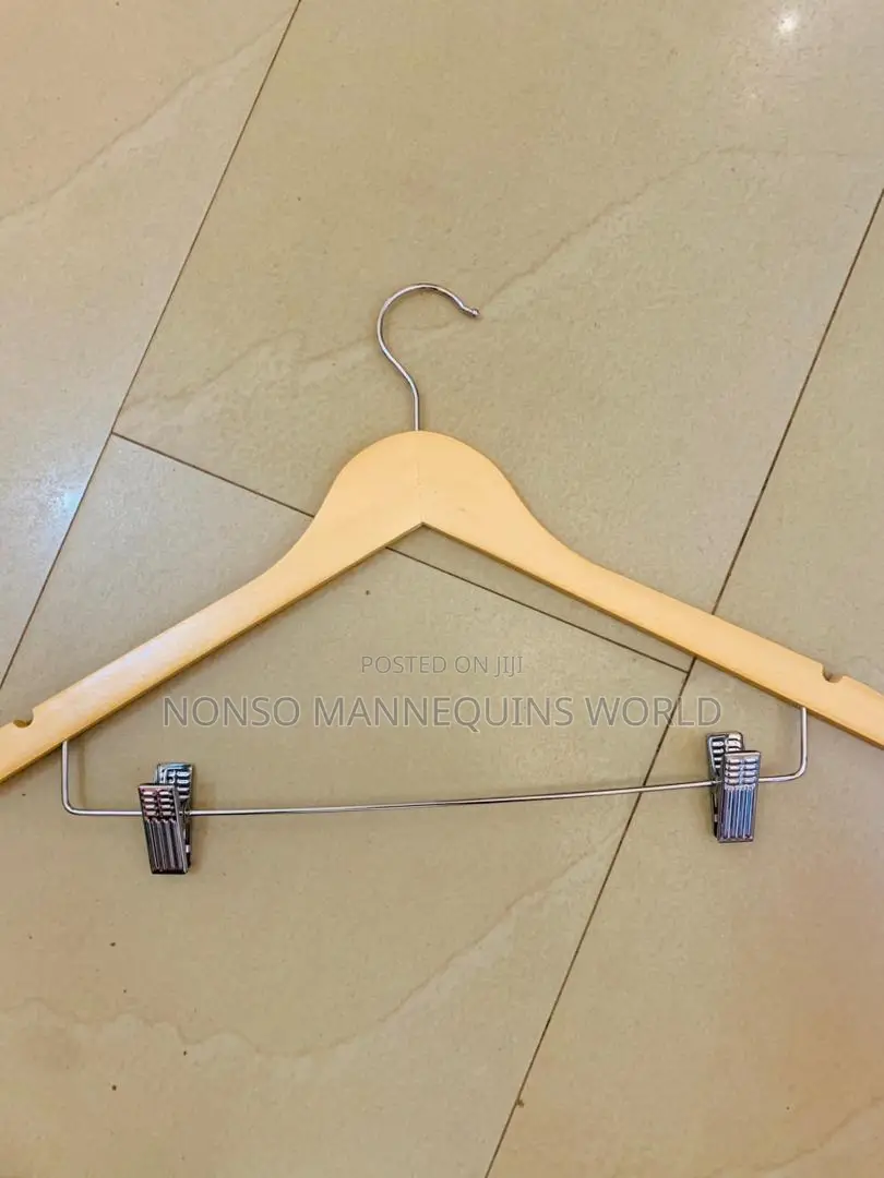 High Quality Glossy Body Wooden Clip Hangers