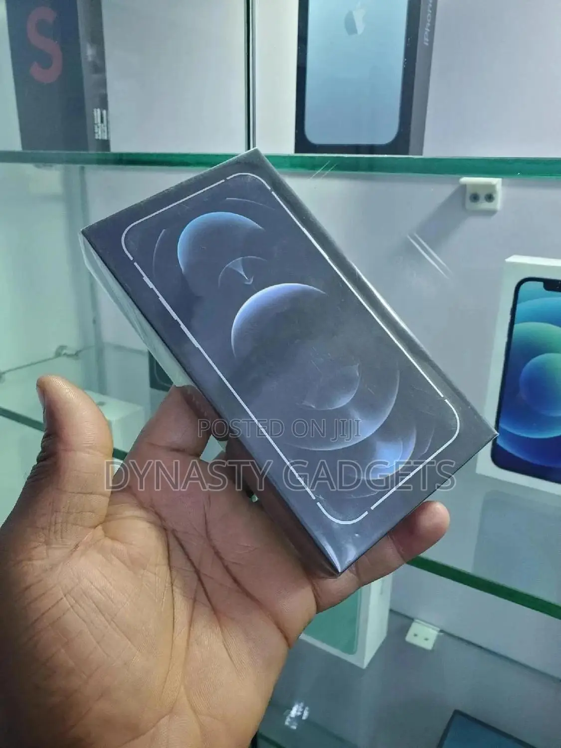 New Apple iPhone 12 Pro 256 GB Silver