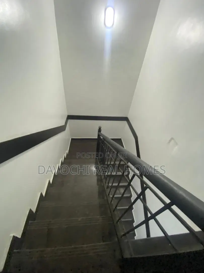3bdrm Duplex in Lekki Phase One for rent
