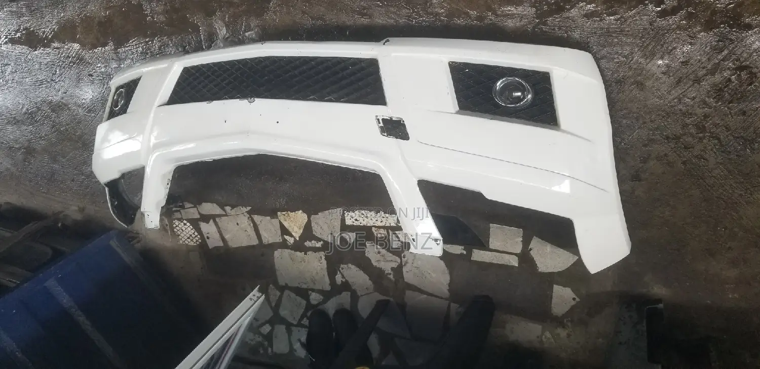 GLK350 2011 Front Bumper With Foglight