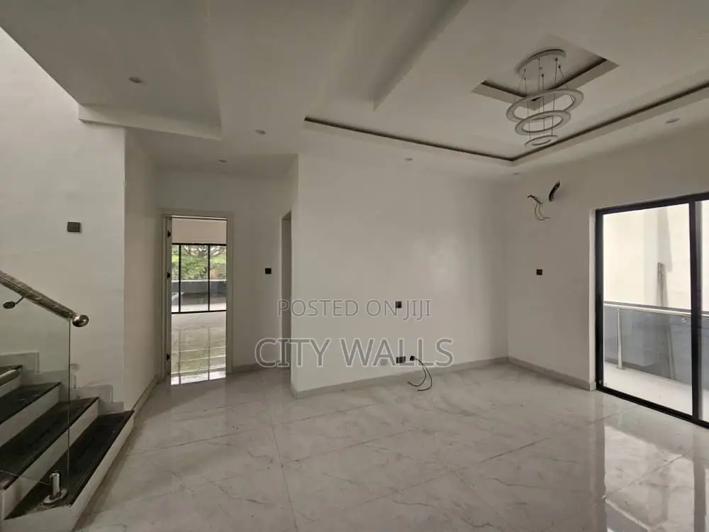 5bdrm Duplex in Banana Island, Ikoyi for sale