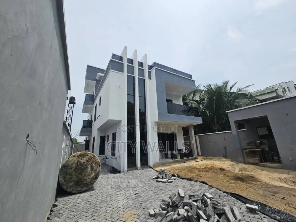 5bdrm Duplex in Banana Island, Ikoyi for sale