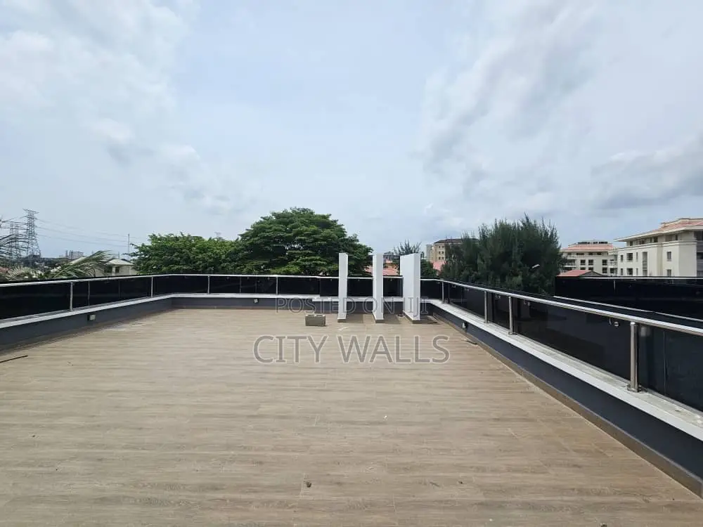5bdrm Duplex in Banana Island, Ikoyi for sale
