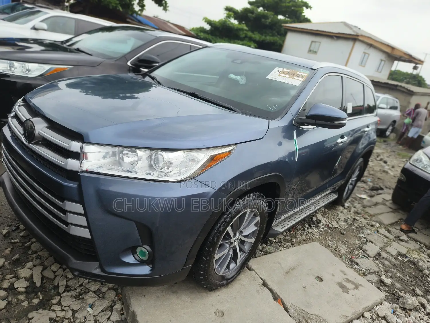 Toyota Highlander XLE 4x4 V6 (3.5L 6cyl 8A) 2018 Blue