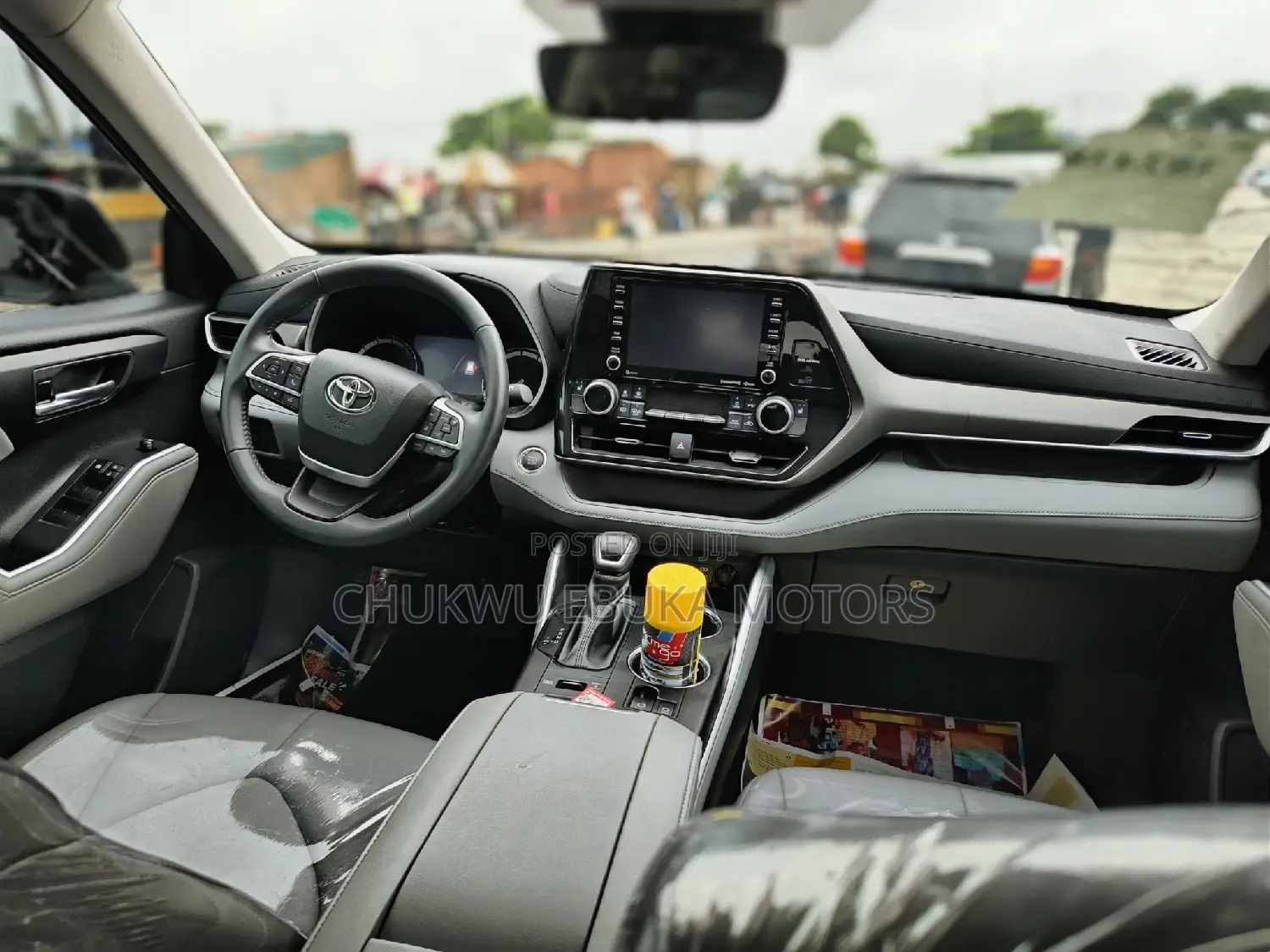 Toyota Highlander XLE 2022 Black
