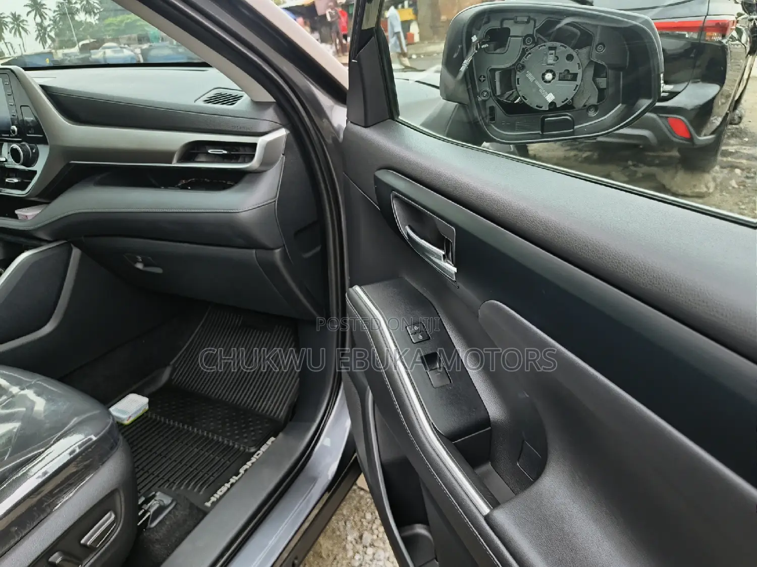 Toyota Highlander XLE AWD 2020 Gray