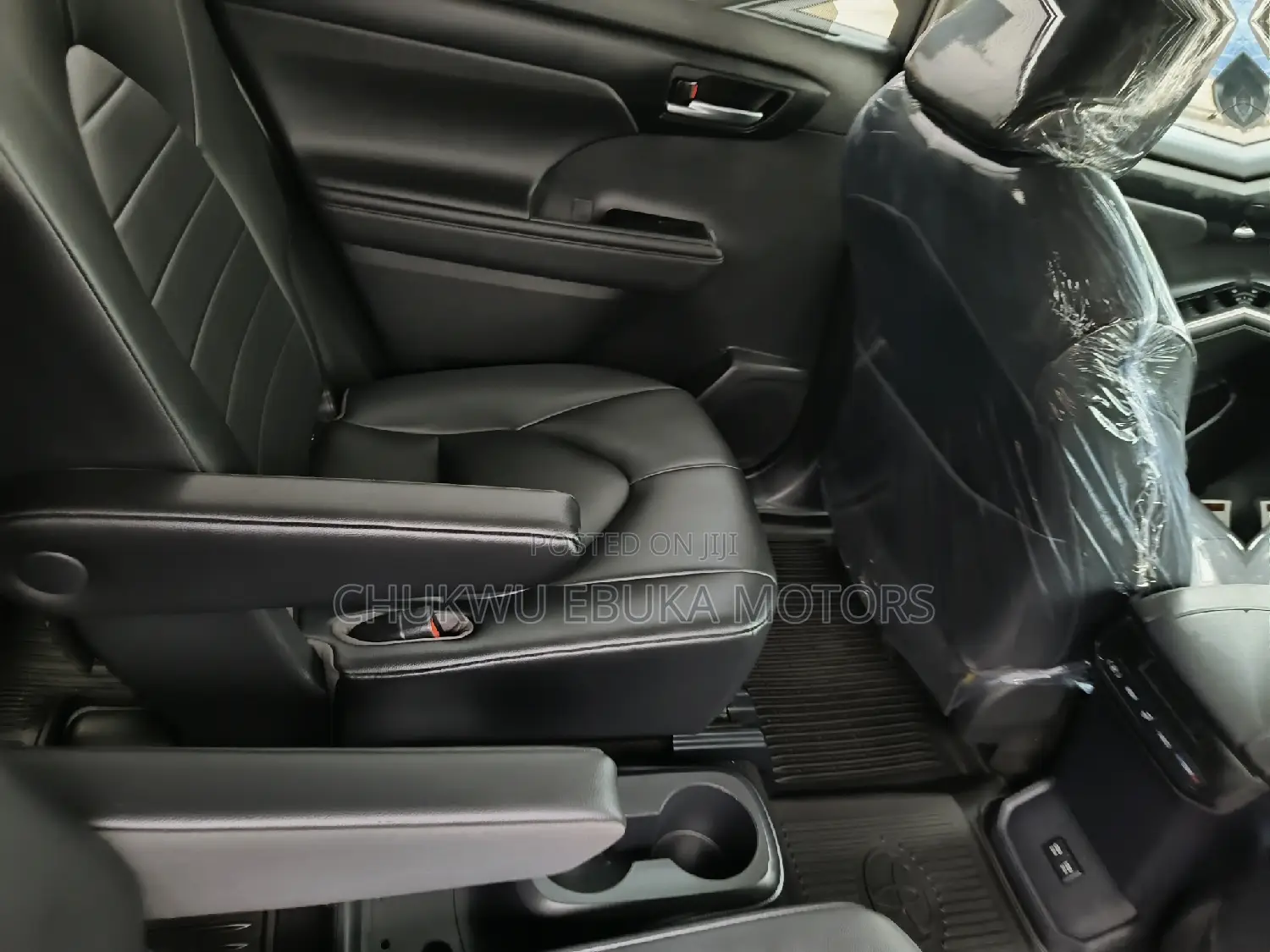 Toyota Highlander XLE AWD 2020 Gray
