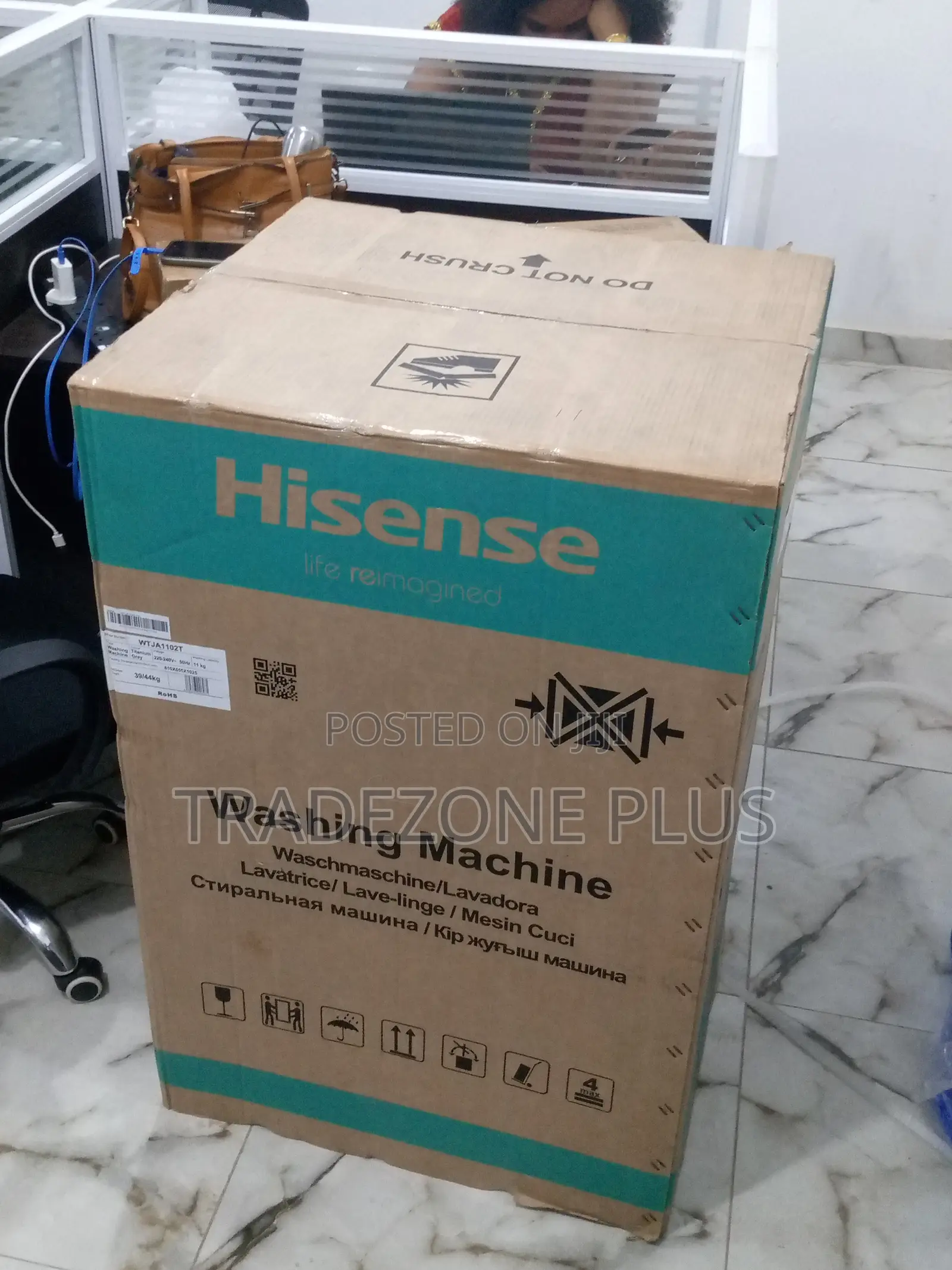 Economy Friendly Hisense 10.5kg Wash and Spin Machine