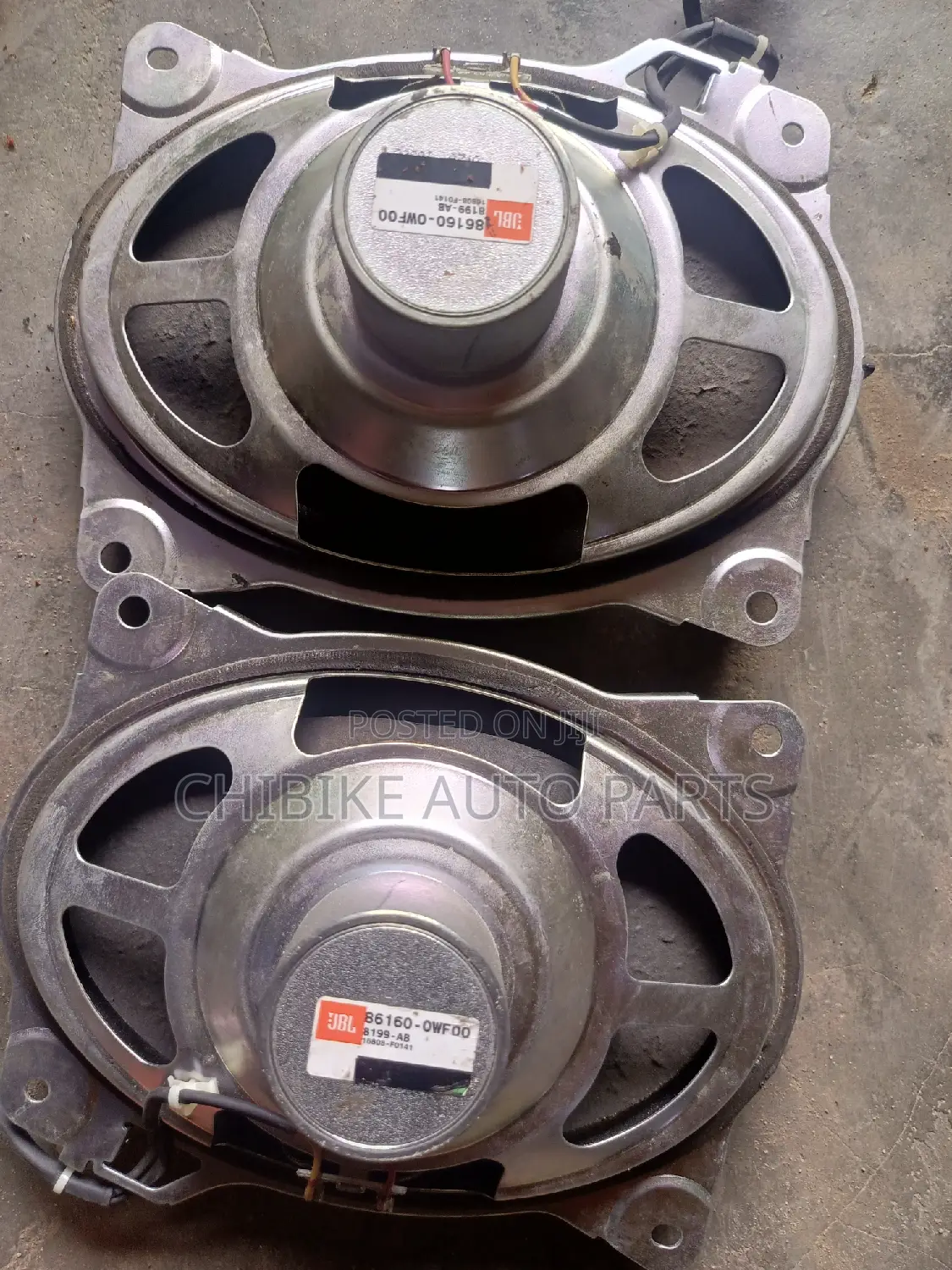Tokubo Back Speaker Camry Jbl Woofer