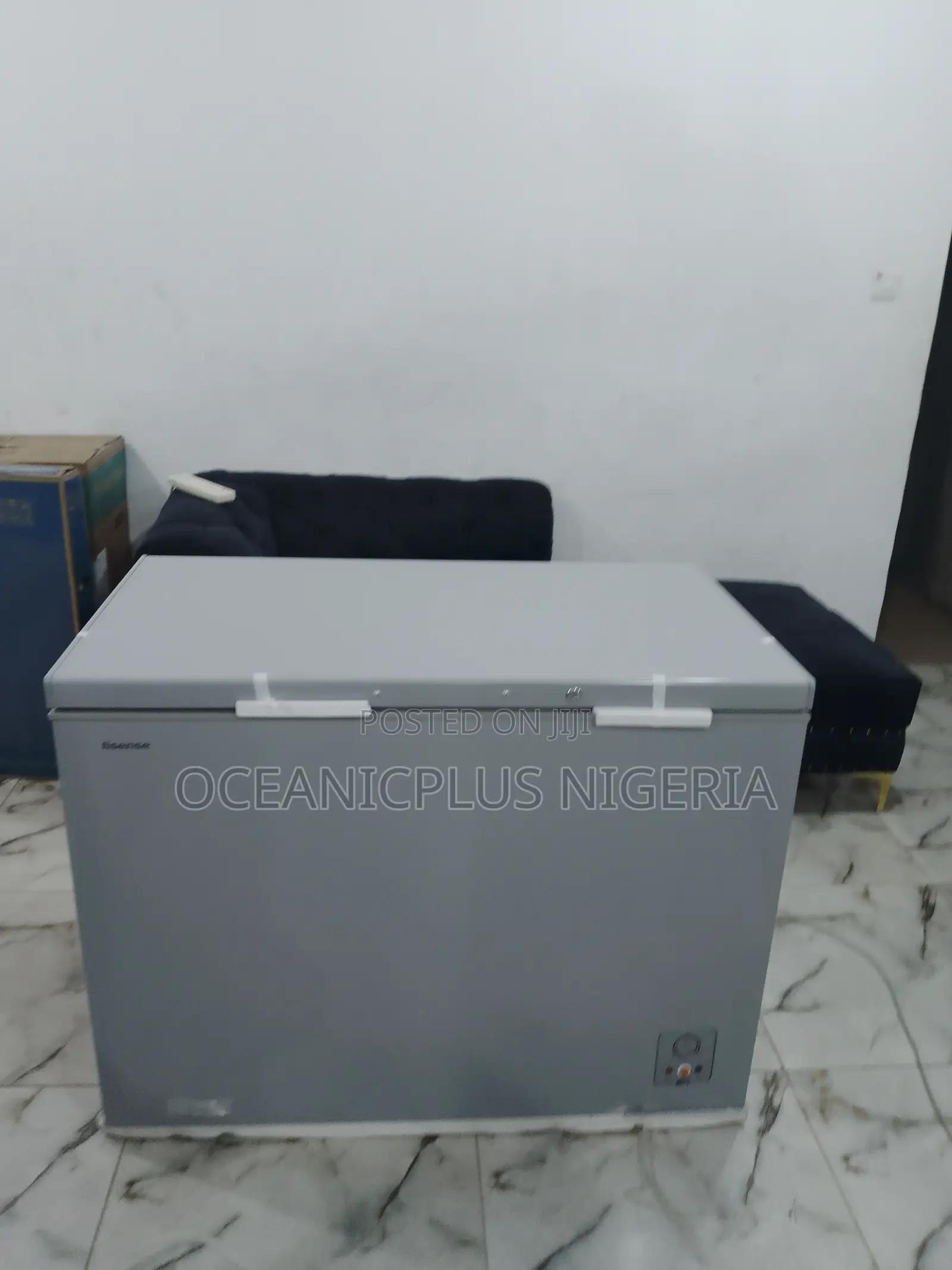 Hisense_chest_freezer_297_litres_available_now!