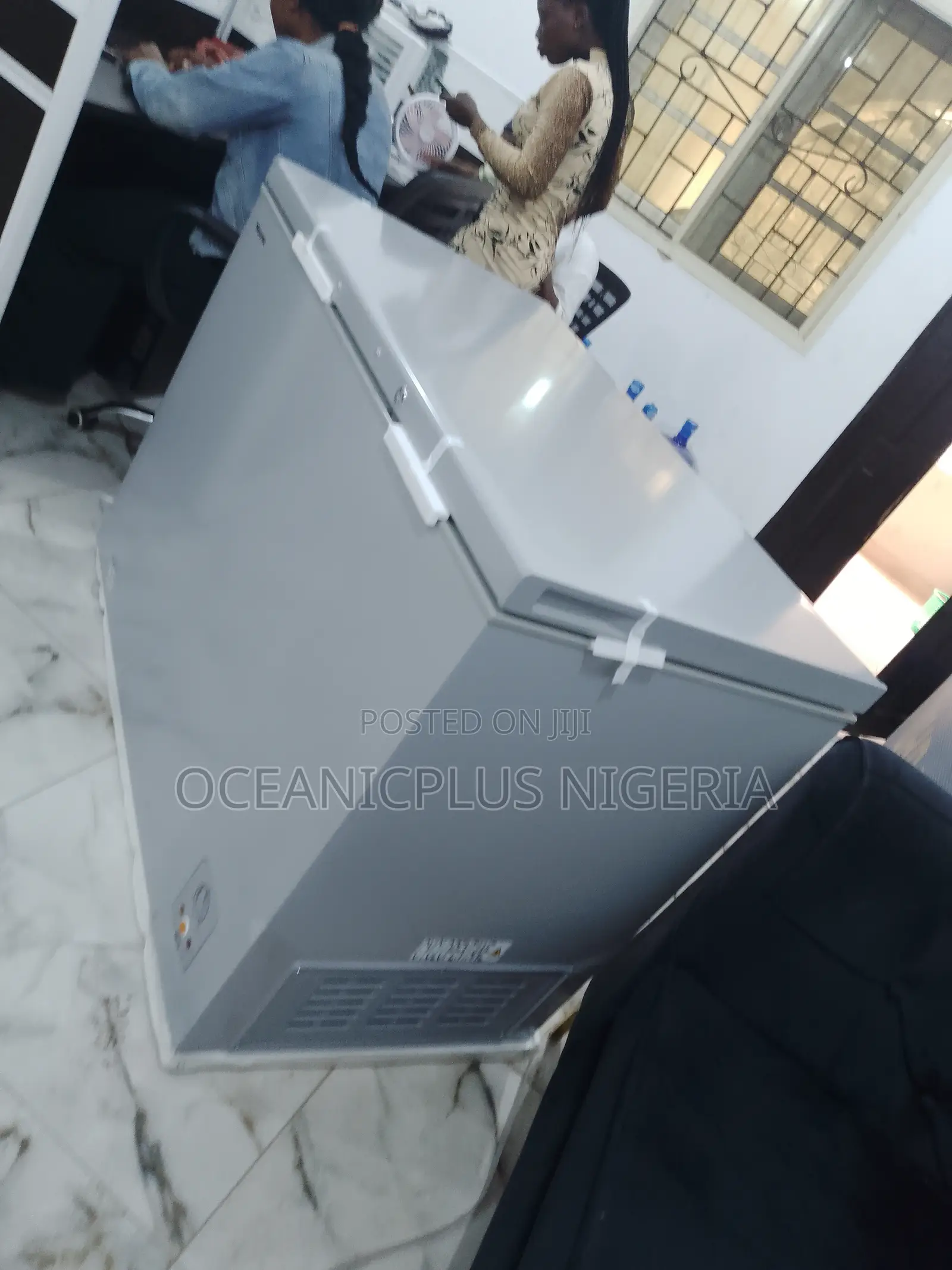 297 Litres Chest Freezer - Perfect Freezer for You! 