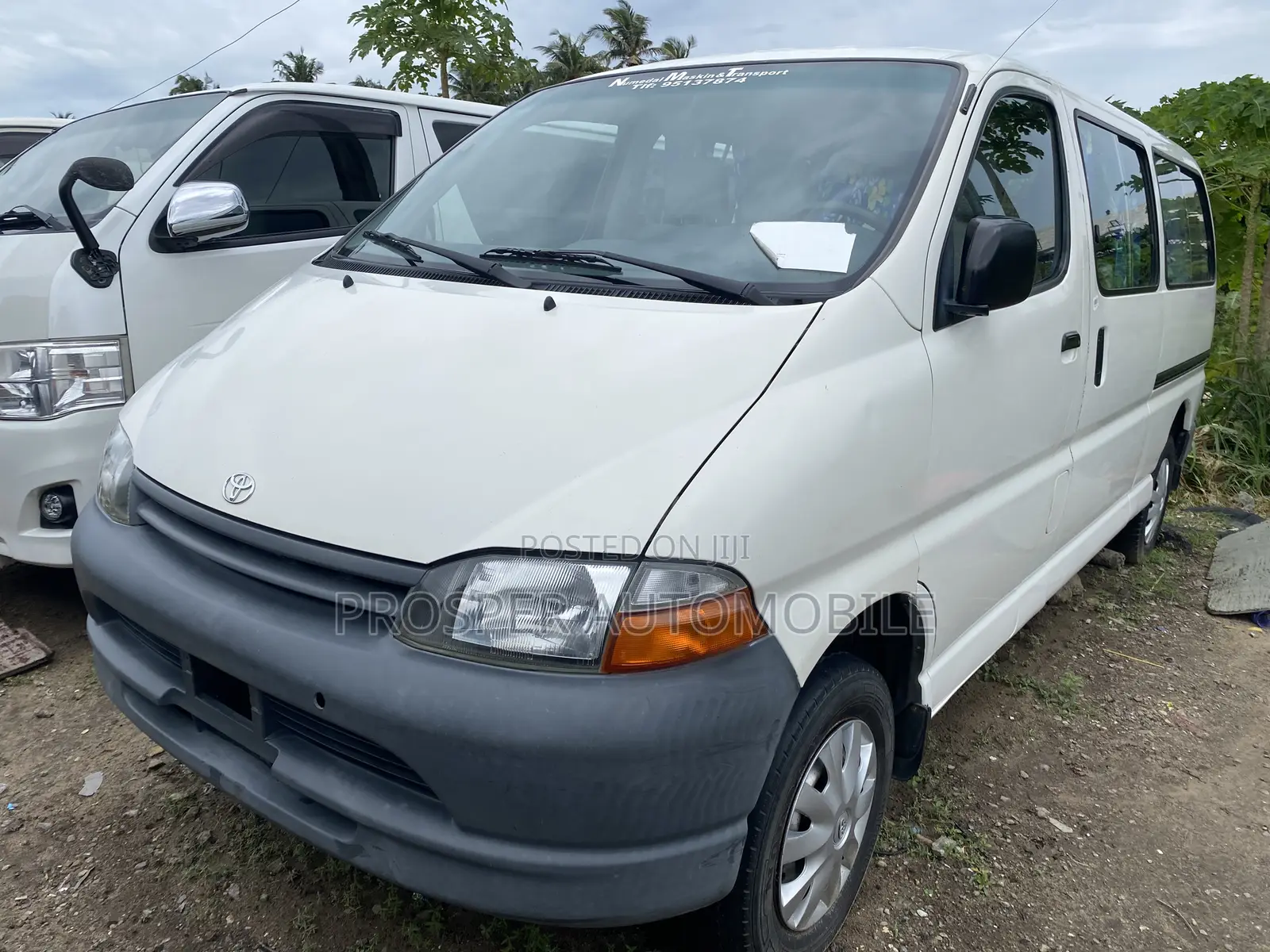 Toyota Grand HiAce 2007 White