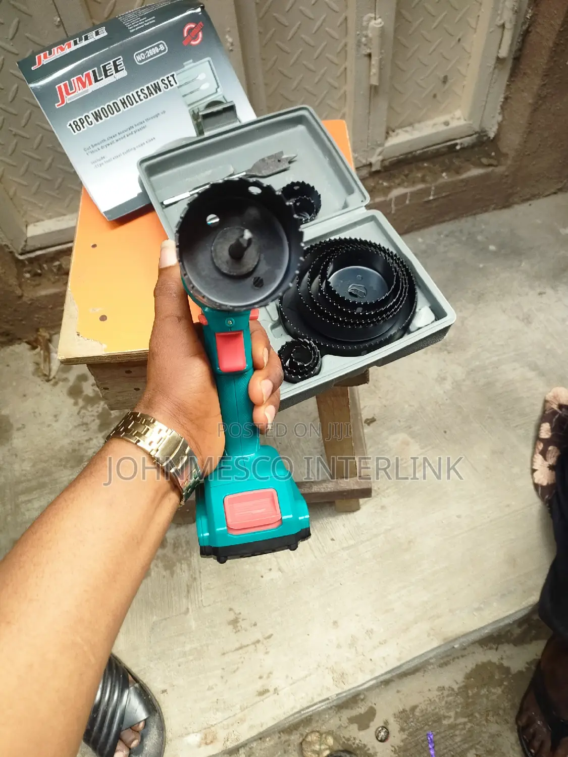 Set Of Holesaw With Drilling Machine