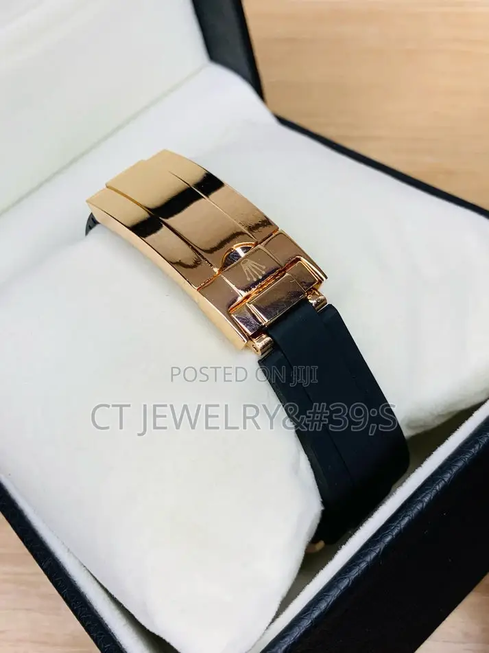 Rolex Yacht Date Just Rubber Strap Model With Master Lock