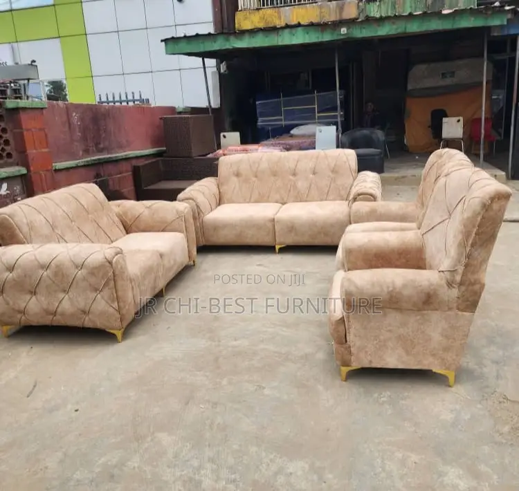 Full Set of Standard Upholstery Tufted Fabric Sofa Chairs