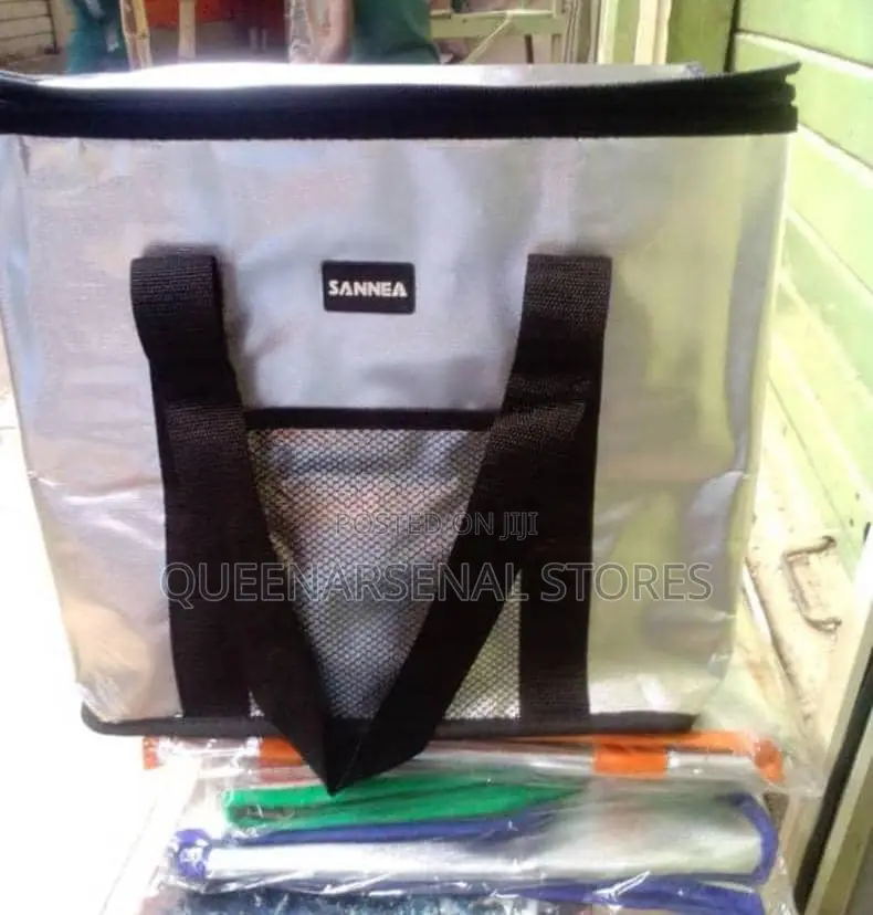 Insulated Lunch Bag or Picnic Bag