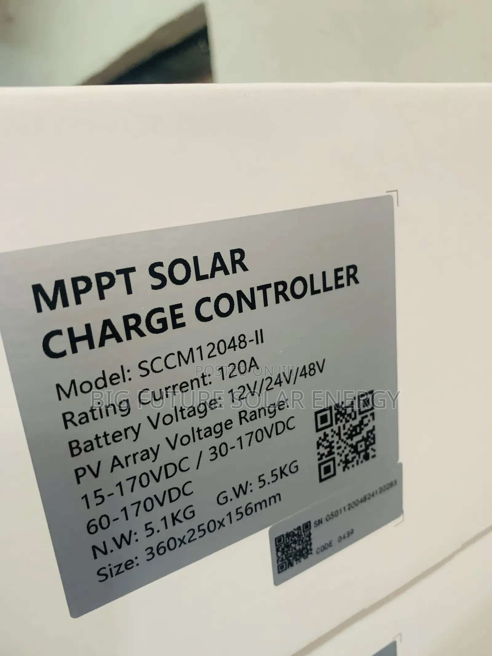 120A MPPT Solar Charge Controller