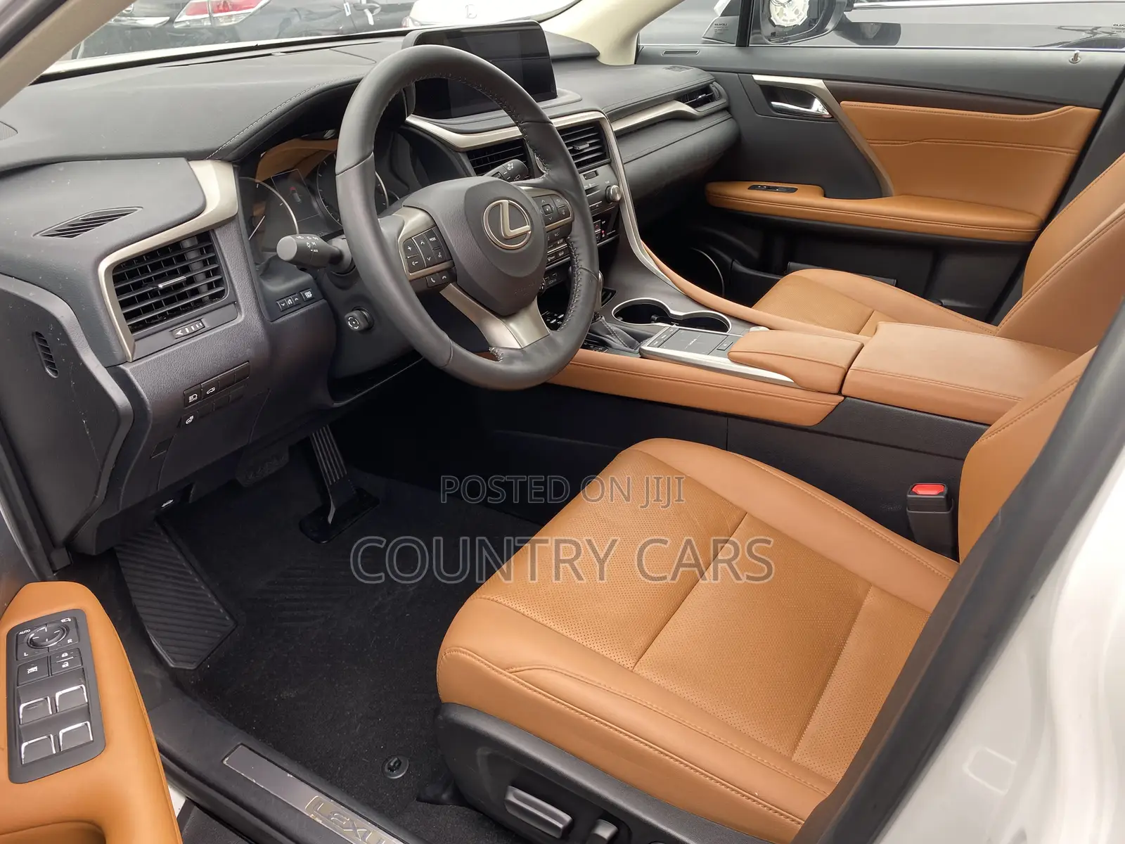 Lexus RX 2022 White
