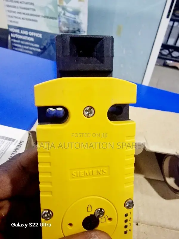 Siemens Safety Position Switch 3sf1324-1sd21-1bk4