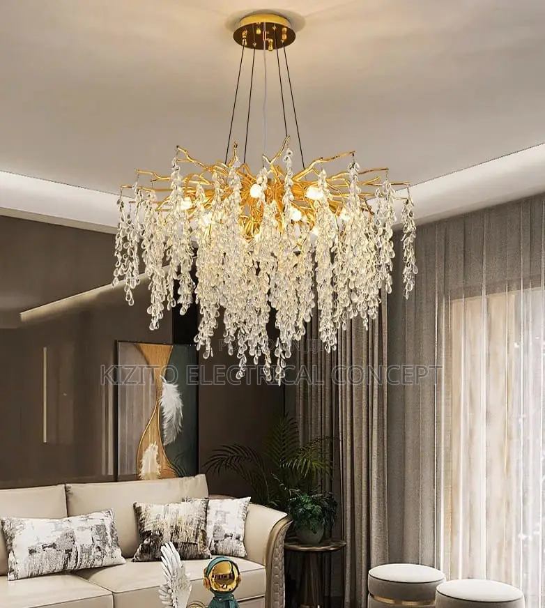 Minimalistic Crystal Chandelier
